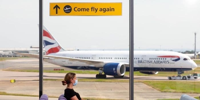 "British Airways" ჰითროუს აეროპორტიდან, ფრენების შემცირებას განიხილავს